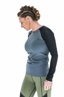 Iron Lily Women's Gladiatrix Long Sleeve Shirt, Grey, Medium